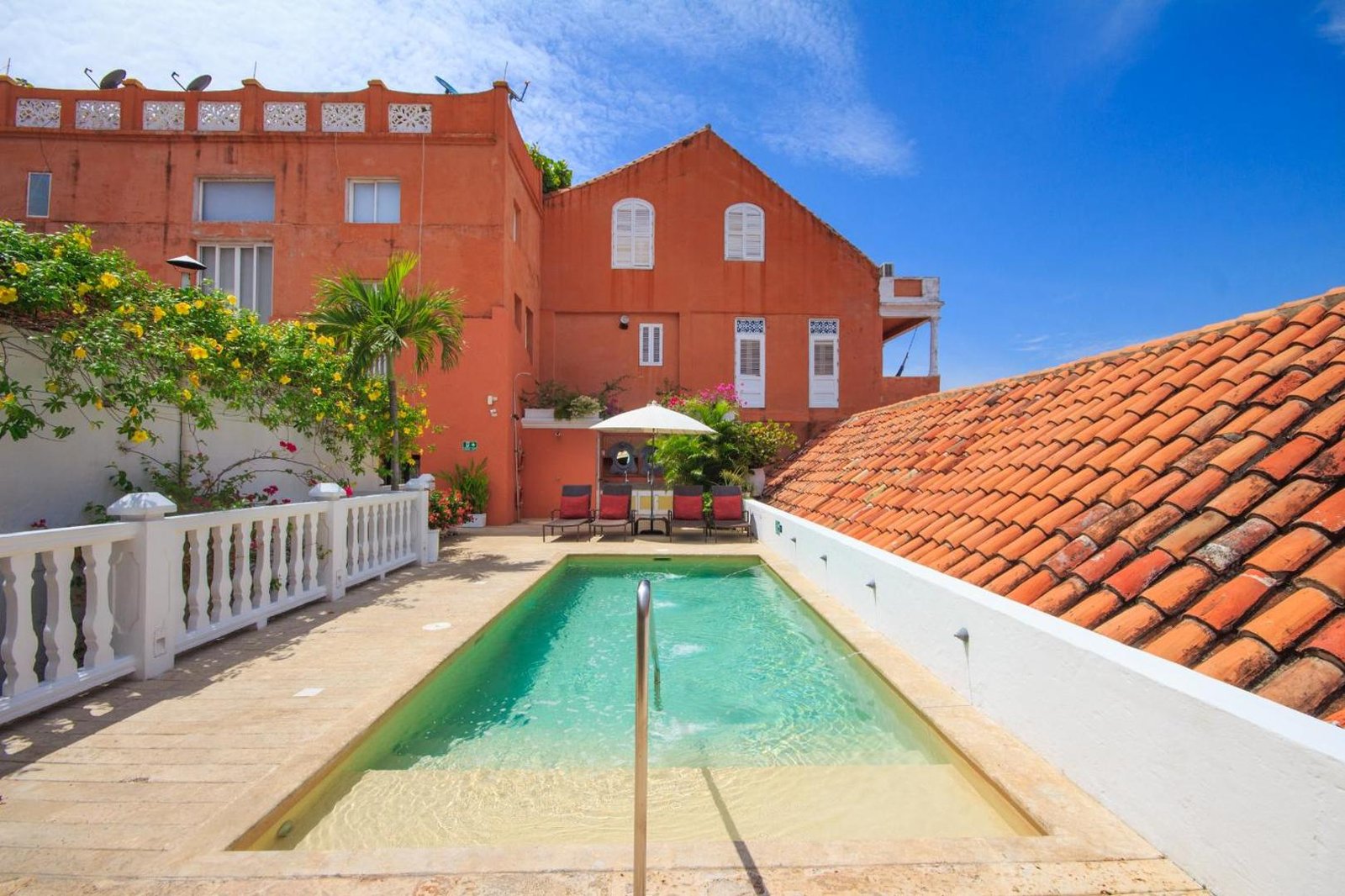 Hotel Casa del Coliseo, the pool