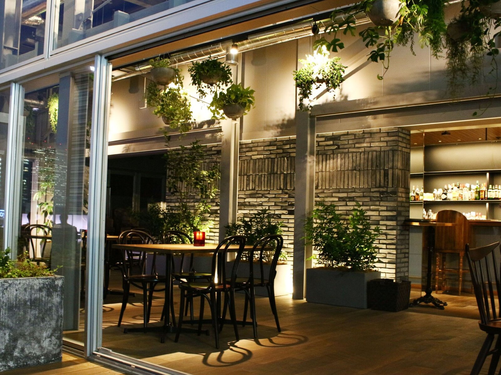 Granbell Shinjuku Hotel, roof top bar & terrace g