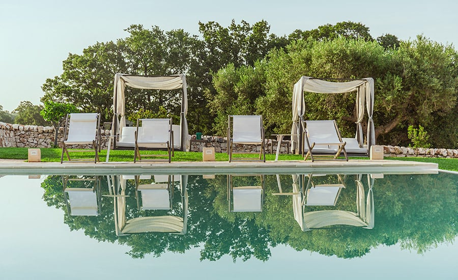Borgo Canonica, the pool