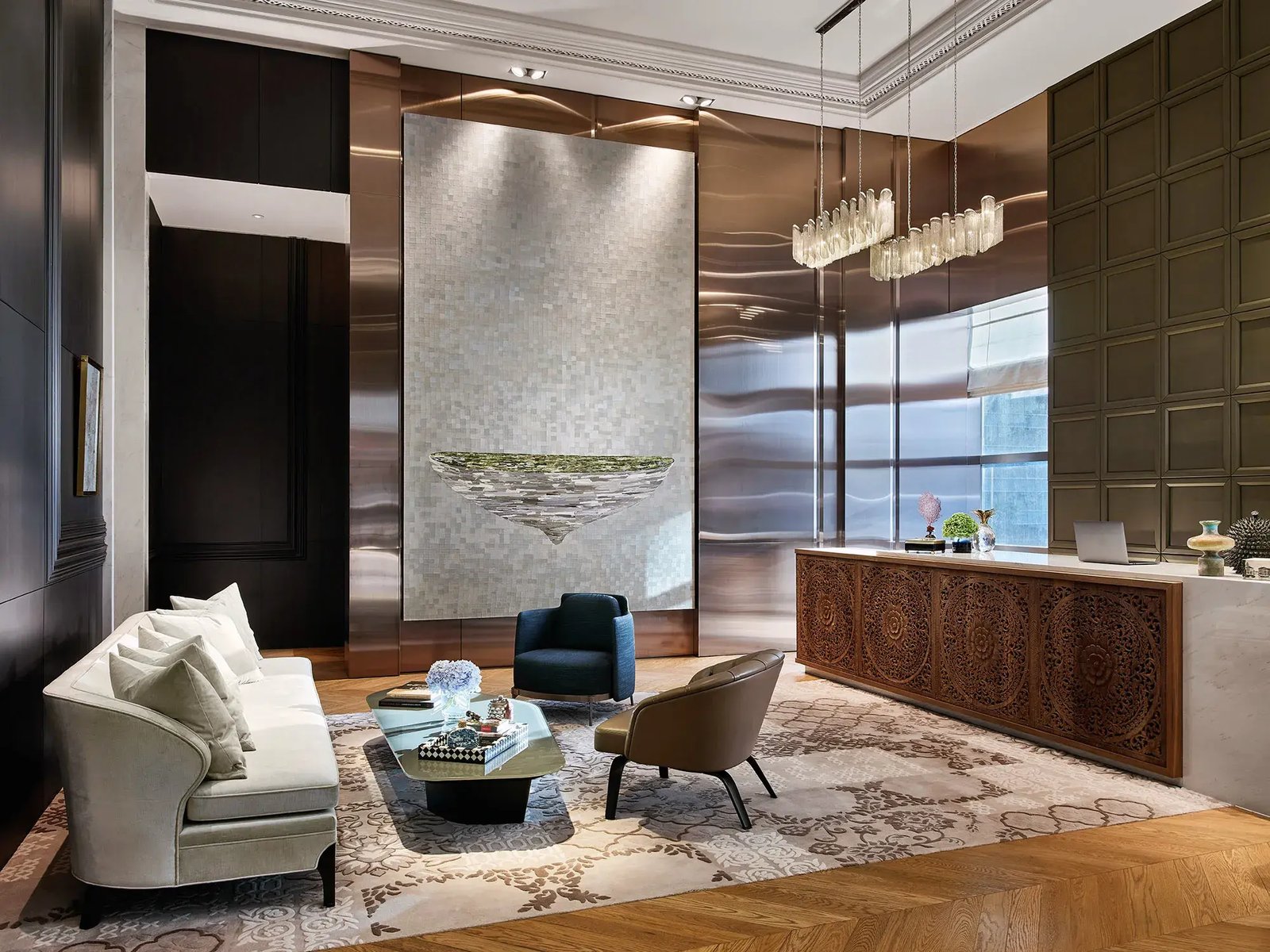 Rosewood Bangkok — vibe