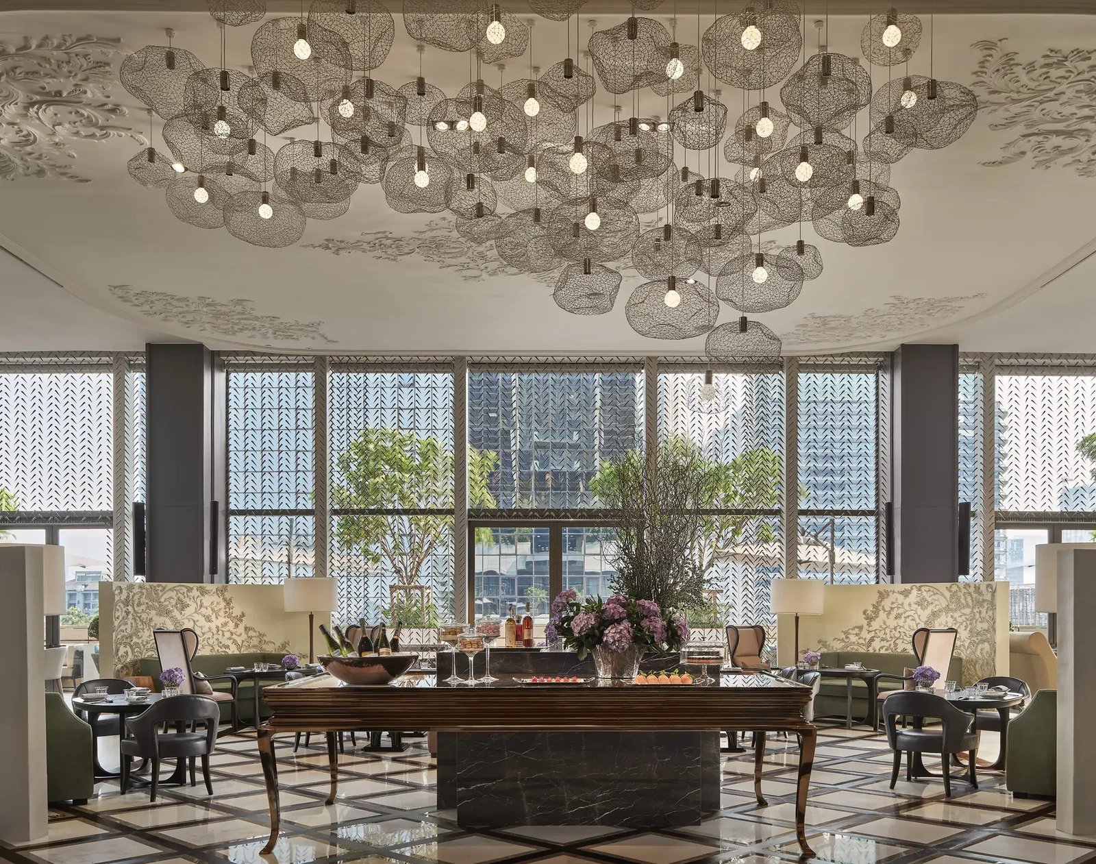 Rosewood Bangkok, lakorn european brasserie