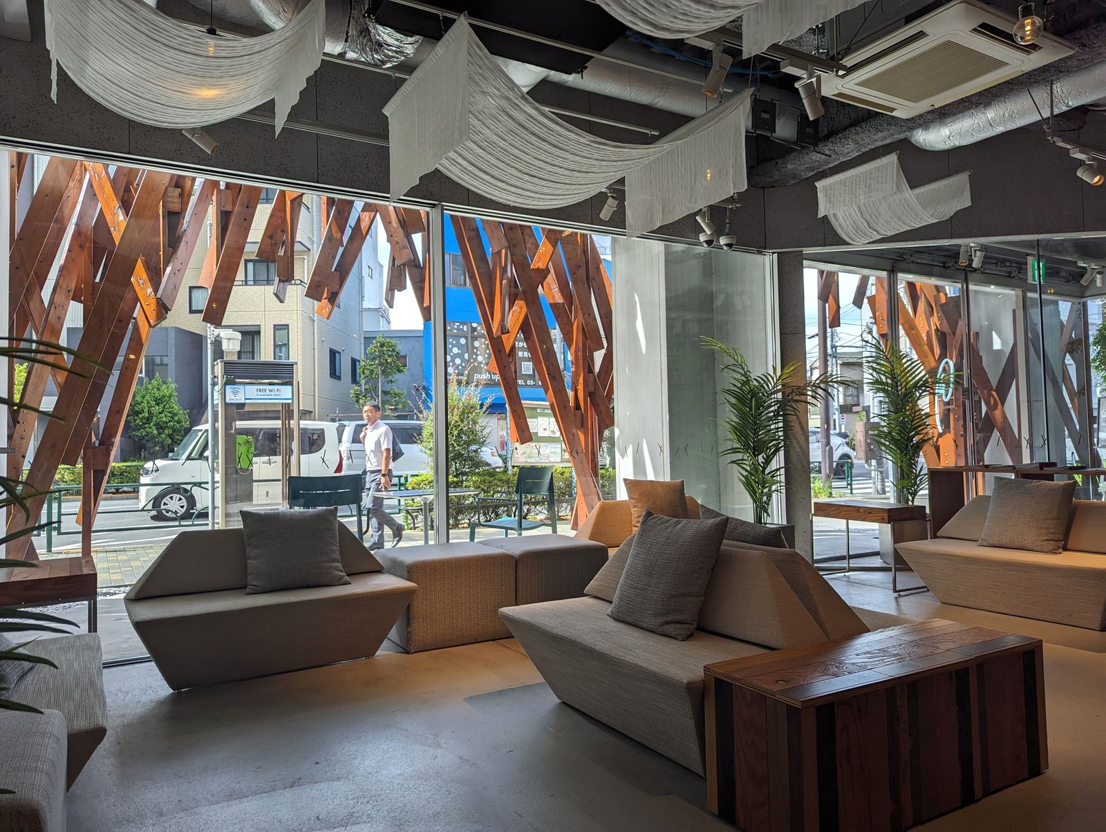 ONE@Tokyo — eat & drink