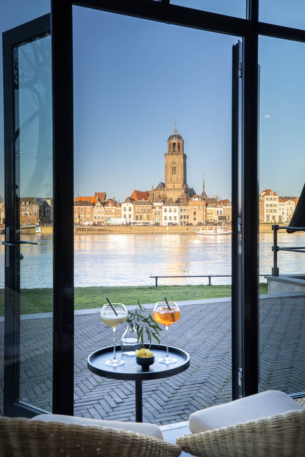 Pillows Luxury Boutique Hotel Aan De IJssel, at the table