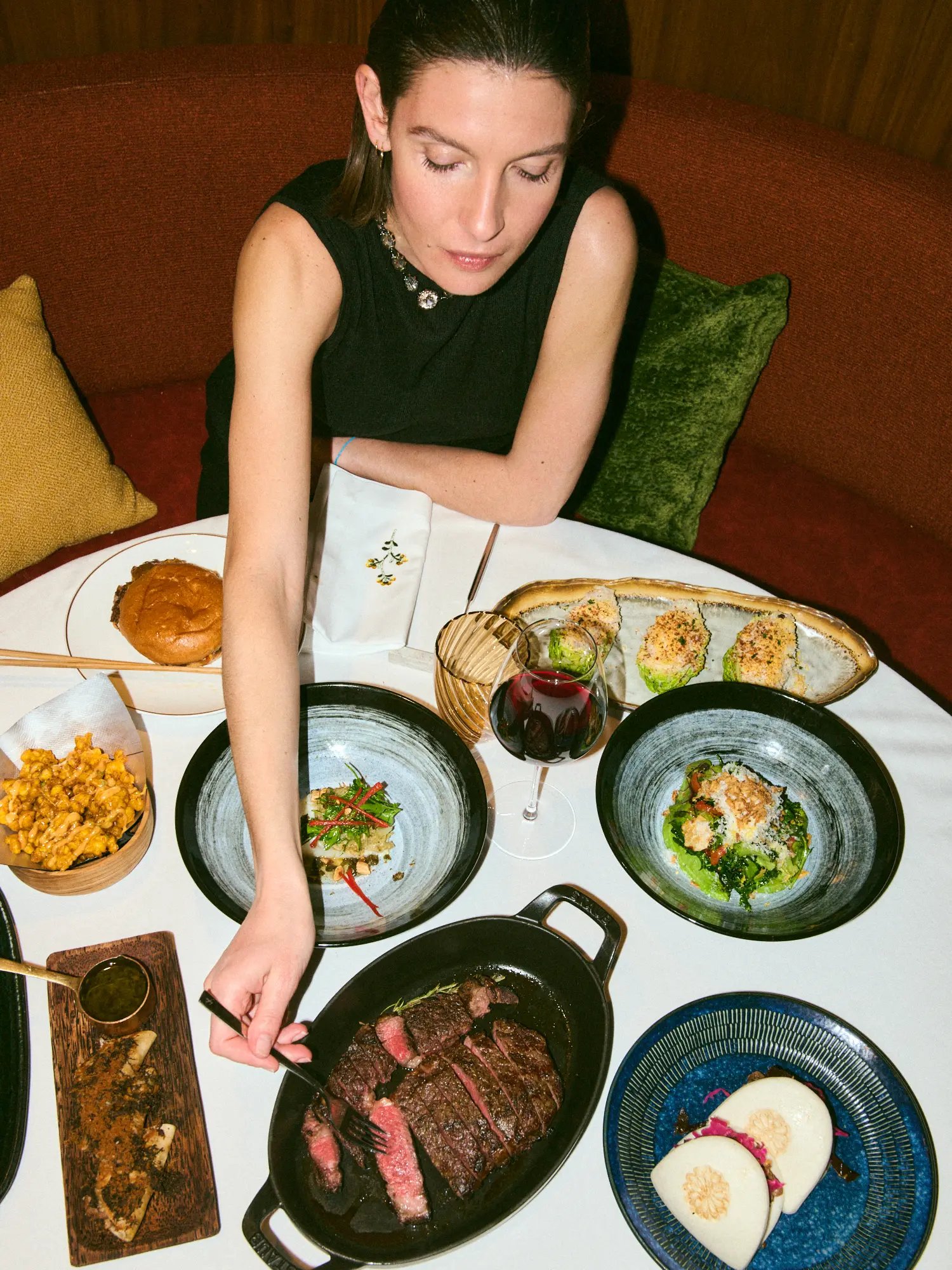 Hôtel Cœur de Megève, at the table