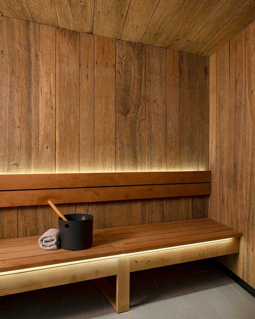 Hôtel Cœur de Megève, the sauna