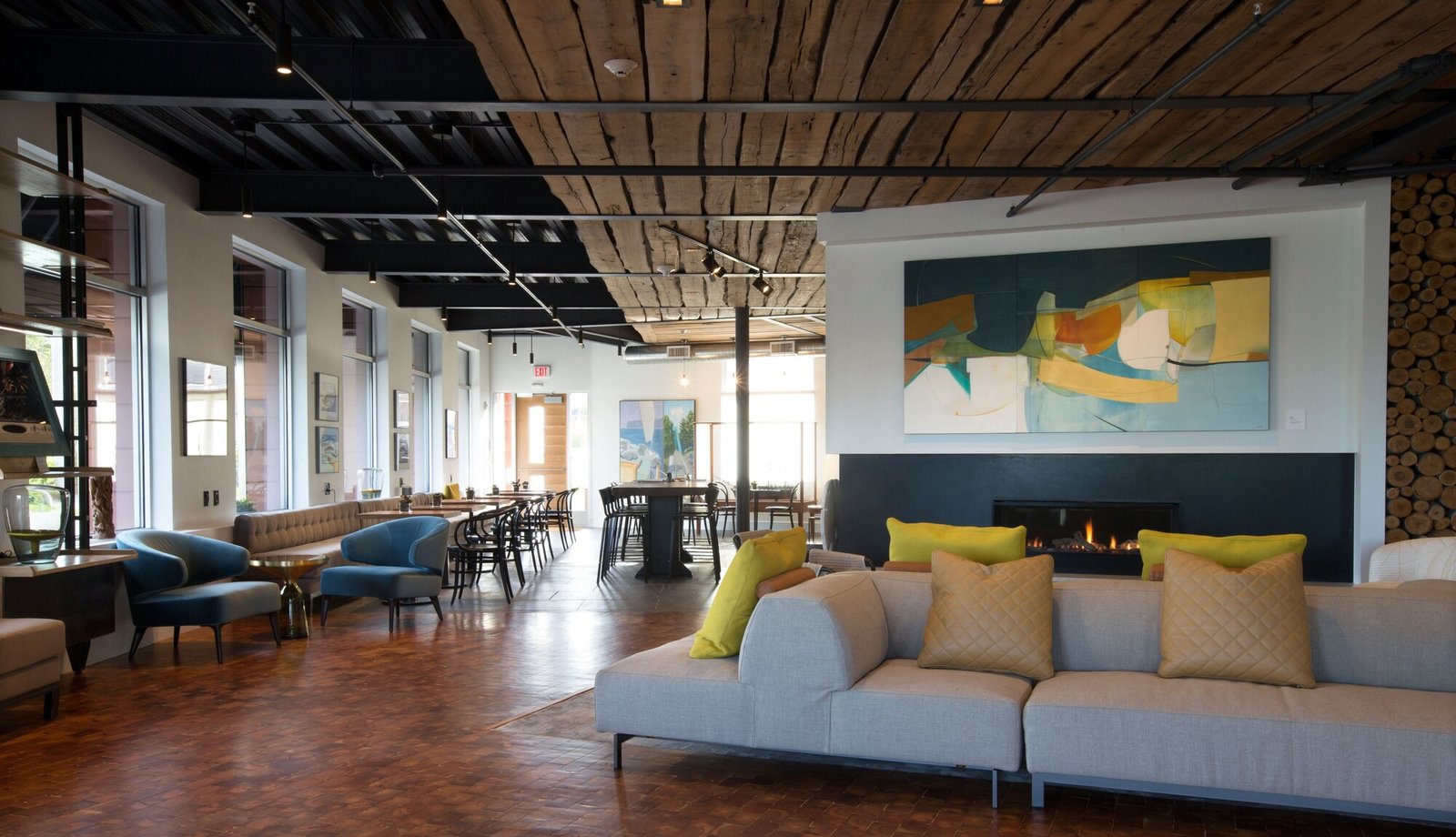 250 Main Hotel
