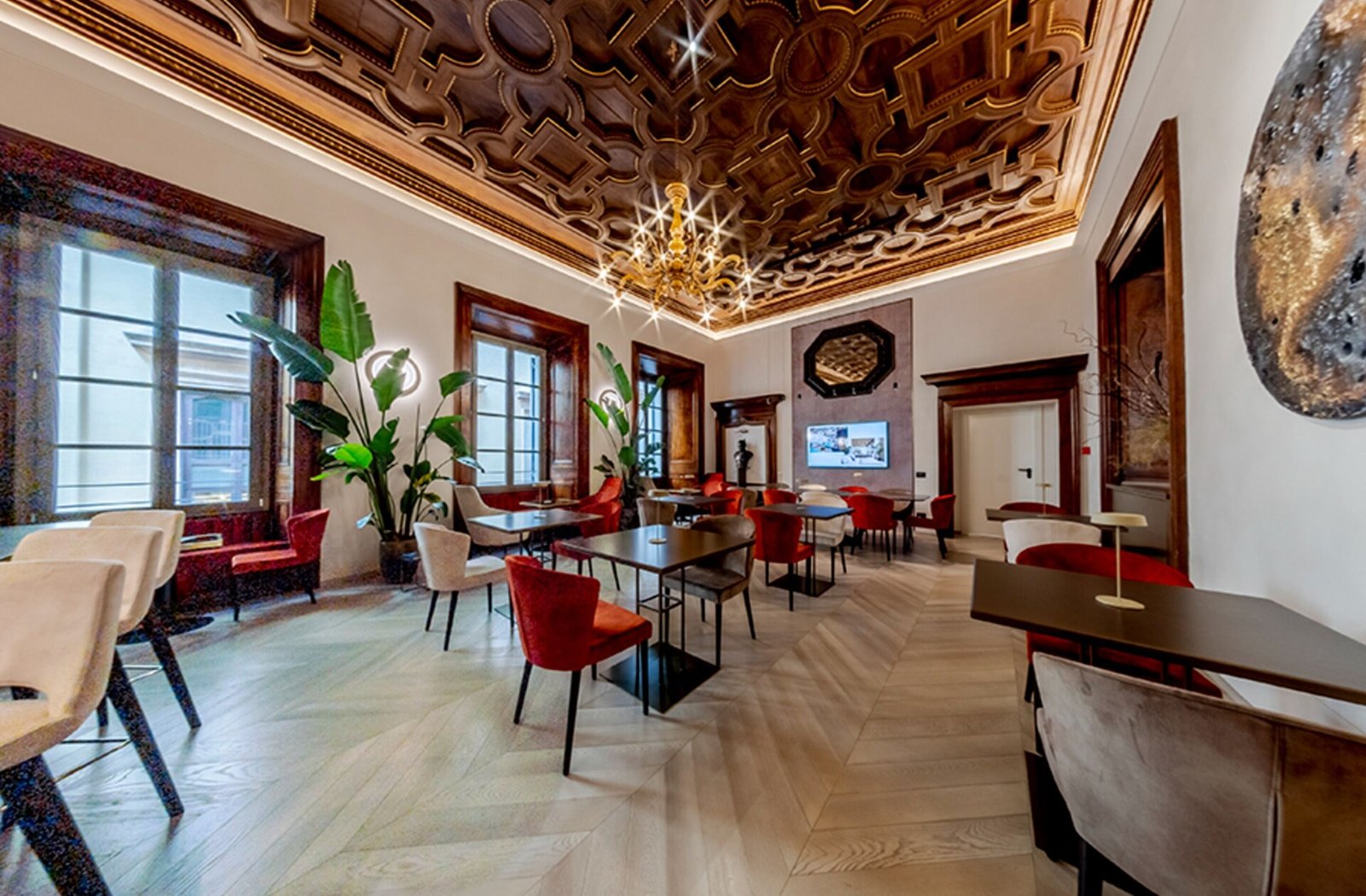 Martius Private Suites, mademe cocktail bar