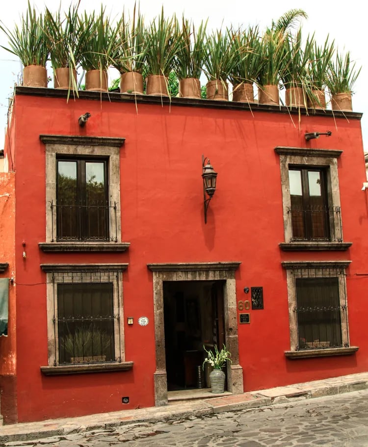 Casa No Name, how it began