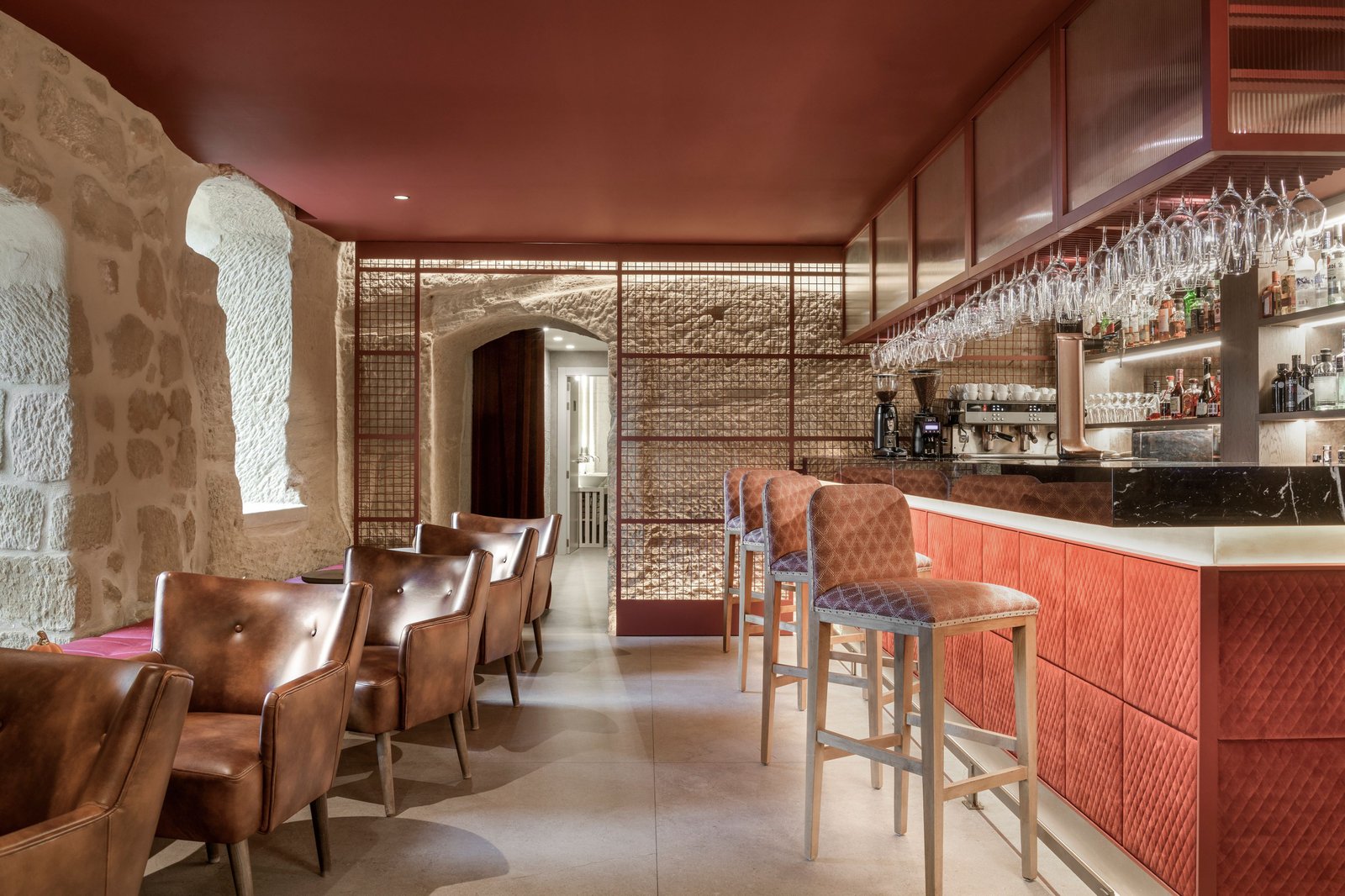 Palacio Tondon, Autograph Collection, at the table