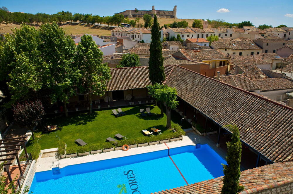 Parador de Chinchón, the pool
