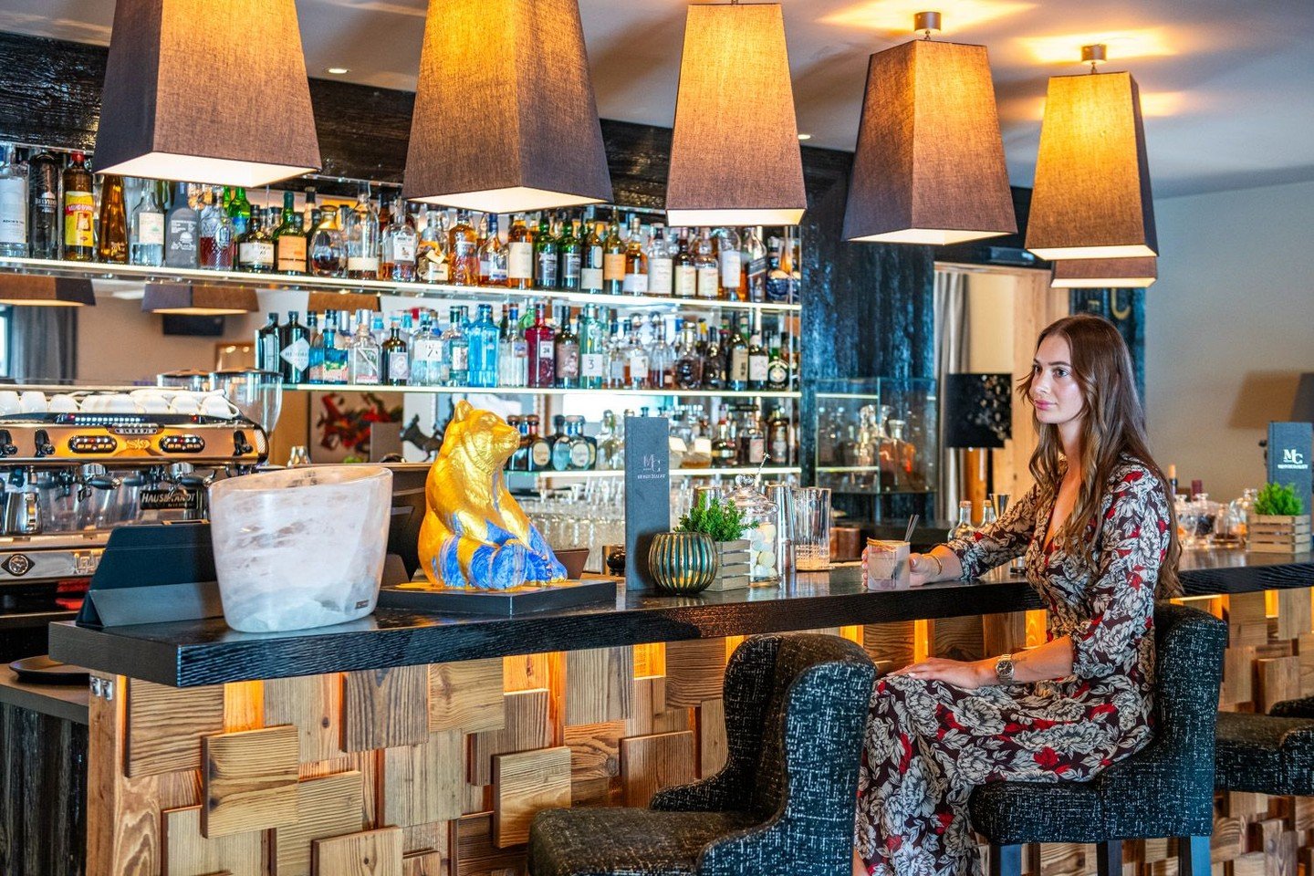 Hotel Montchalet, lounge bar
