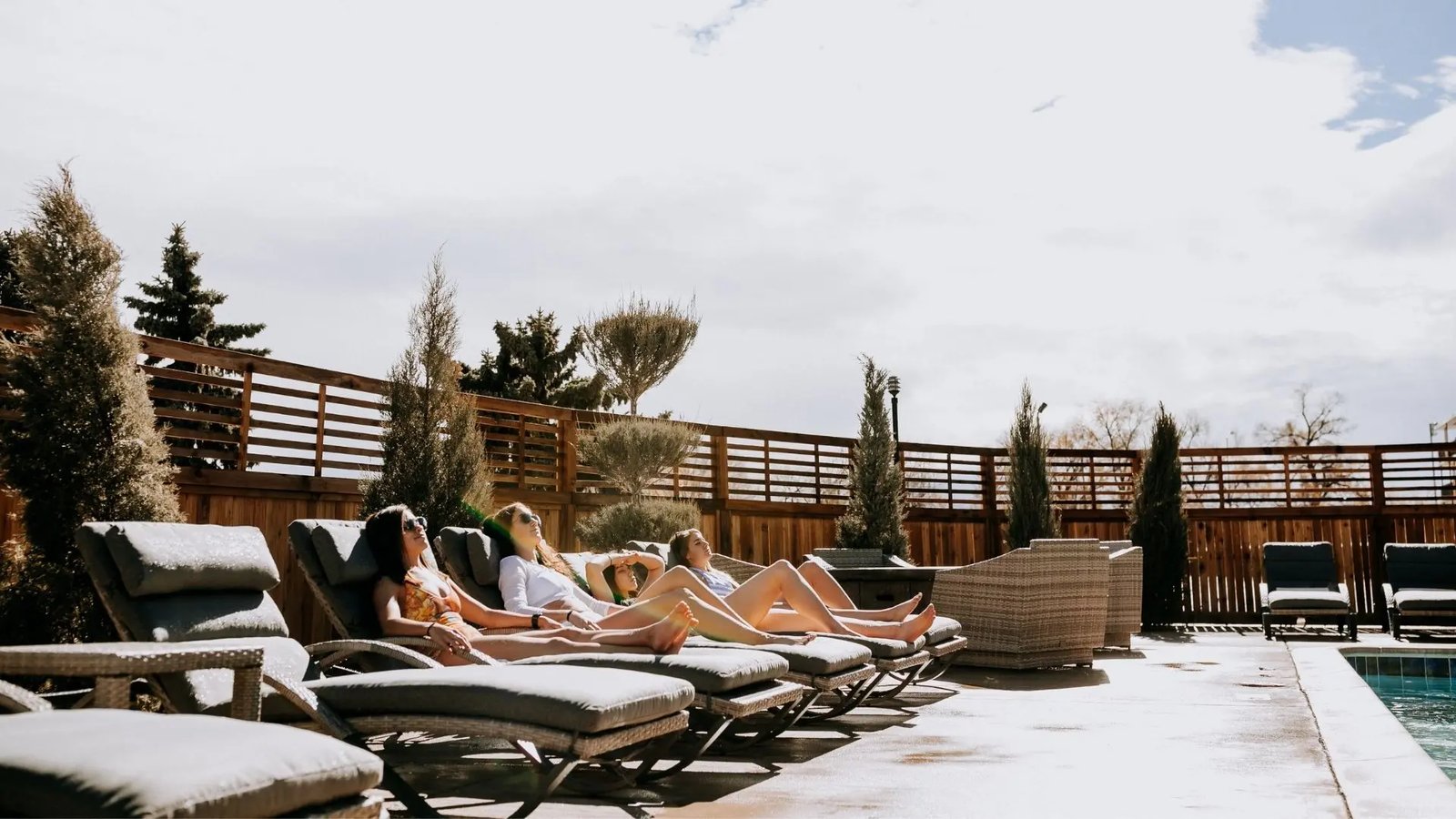 SCP WildFree Colorado Springs Hotel, the pool
