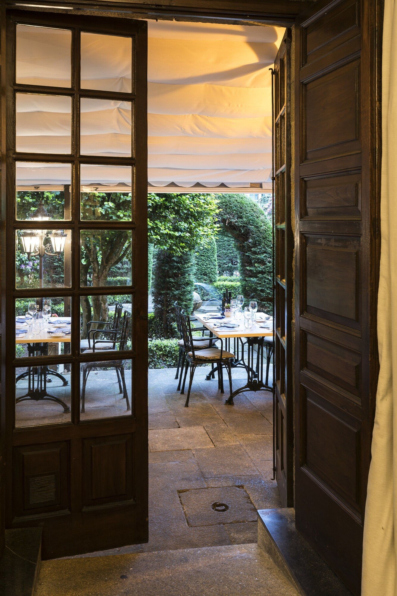 Parador de Pontevedra, restaurante casa do barón