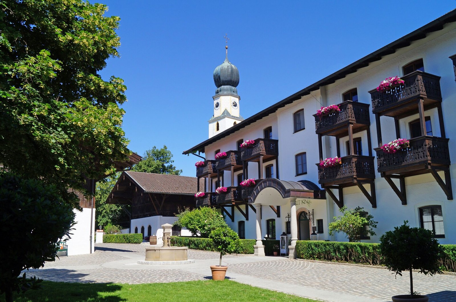 Hotel Gut Ising, how it began