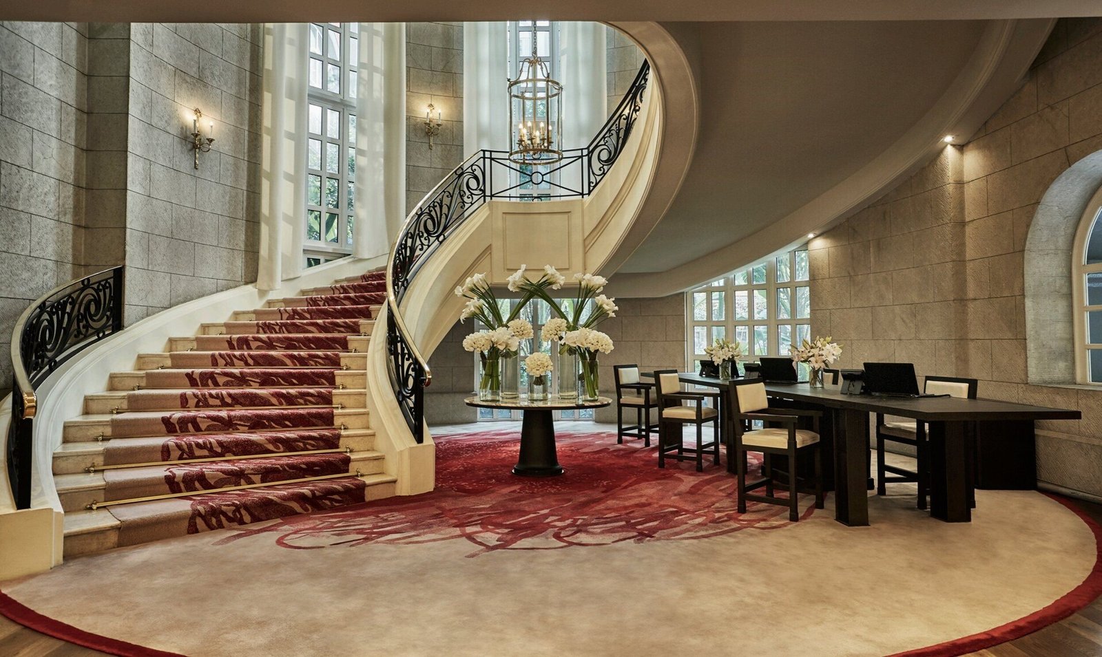 Four Seasons Hotel Mexico City — vibe