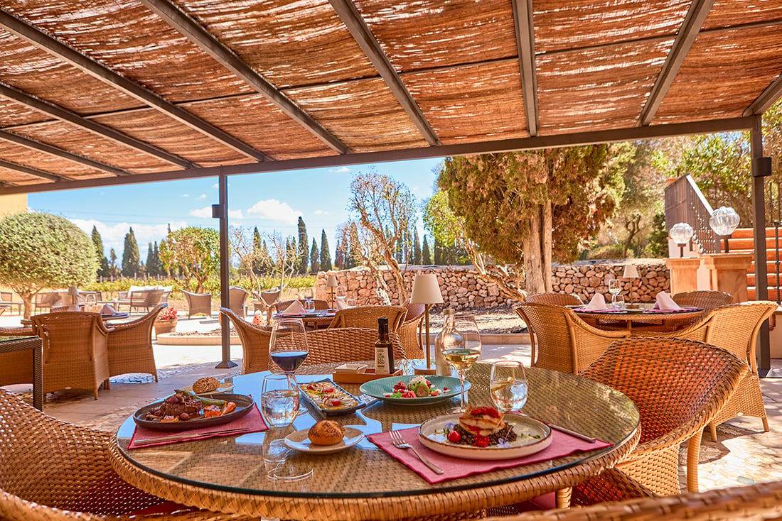 Son Julia Country House, restaurant sa magrana