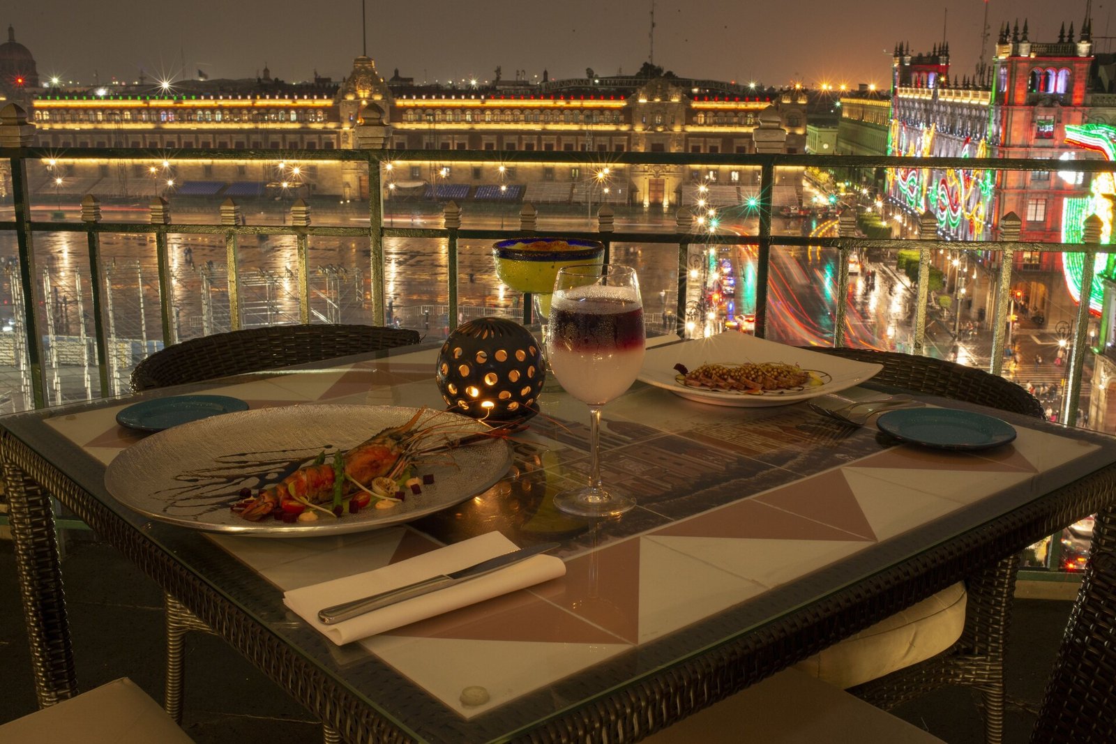 Gran Hotel Ciudad de México — eat & drink