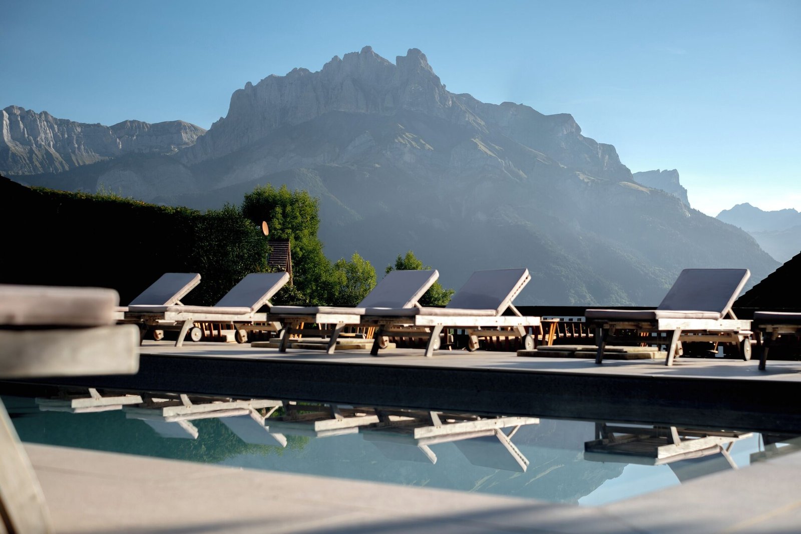 Les Roches Fleuries - Mont-Blanc, the pool