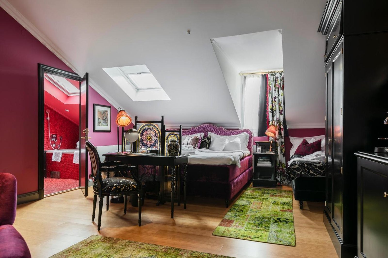 Dorsia Hotel & Restaurant, rooms