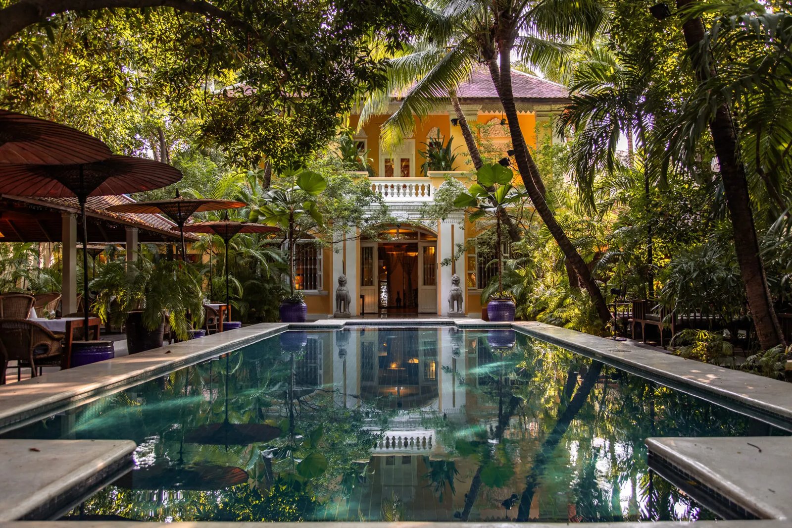 Pavilion Hotel