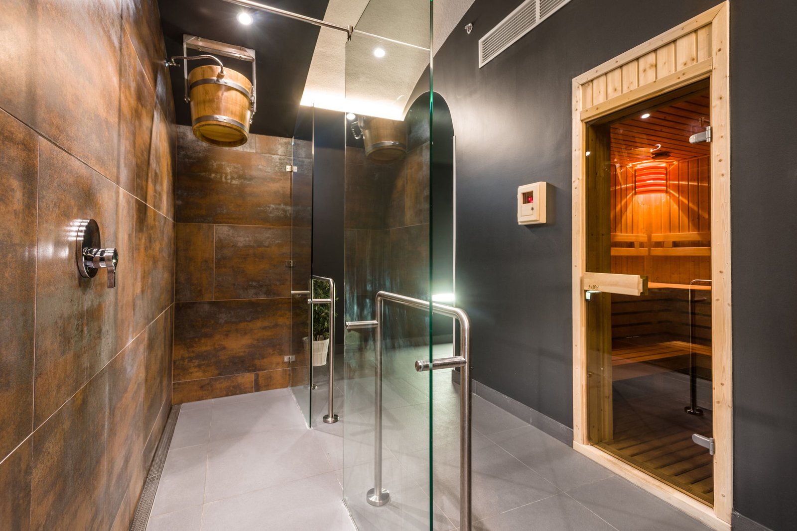 Hotel Moments Budapest, the spa