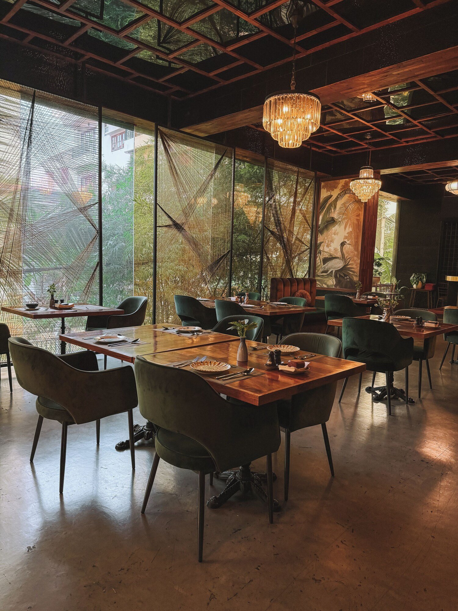Lao Poet Hotel, the restaurant