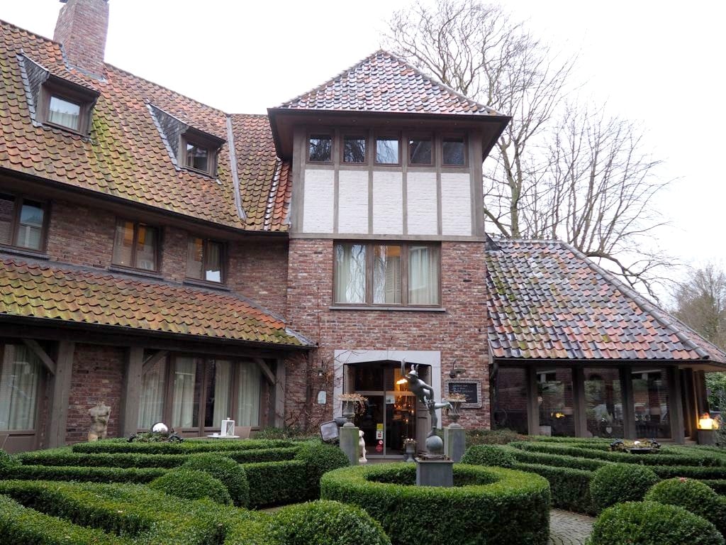 Romantik Hotel Manoir Ogygia, how it began