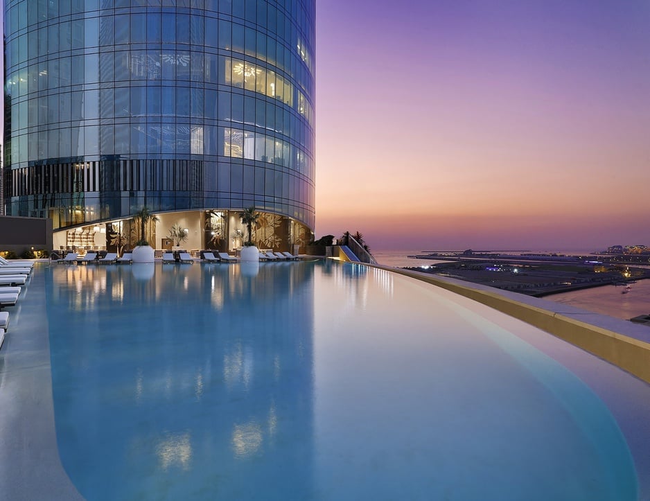 Ciel Dubai Marina, the pool