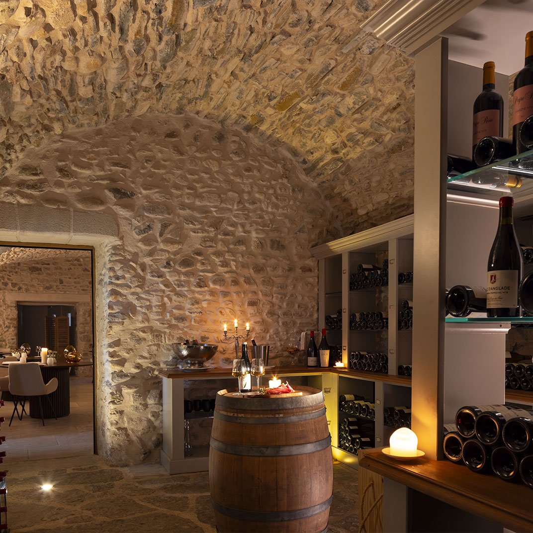 Château Les Oliviers de Salettes, at the table