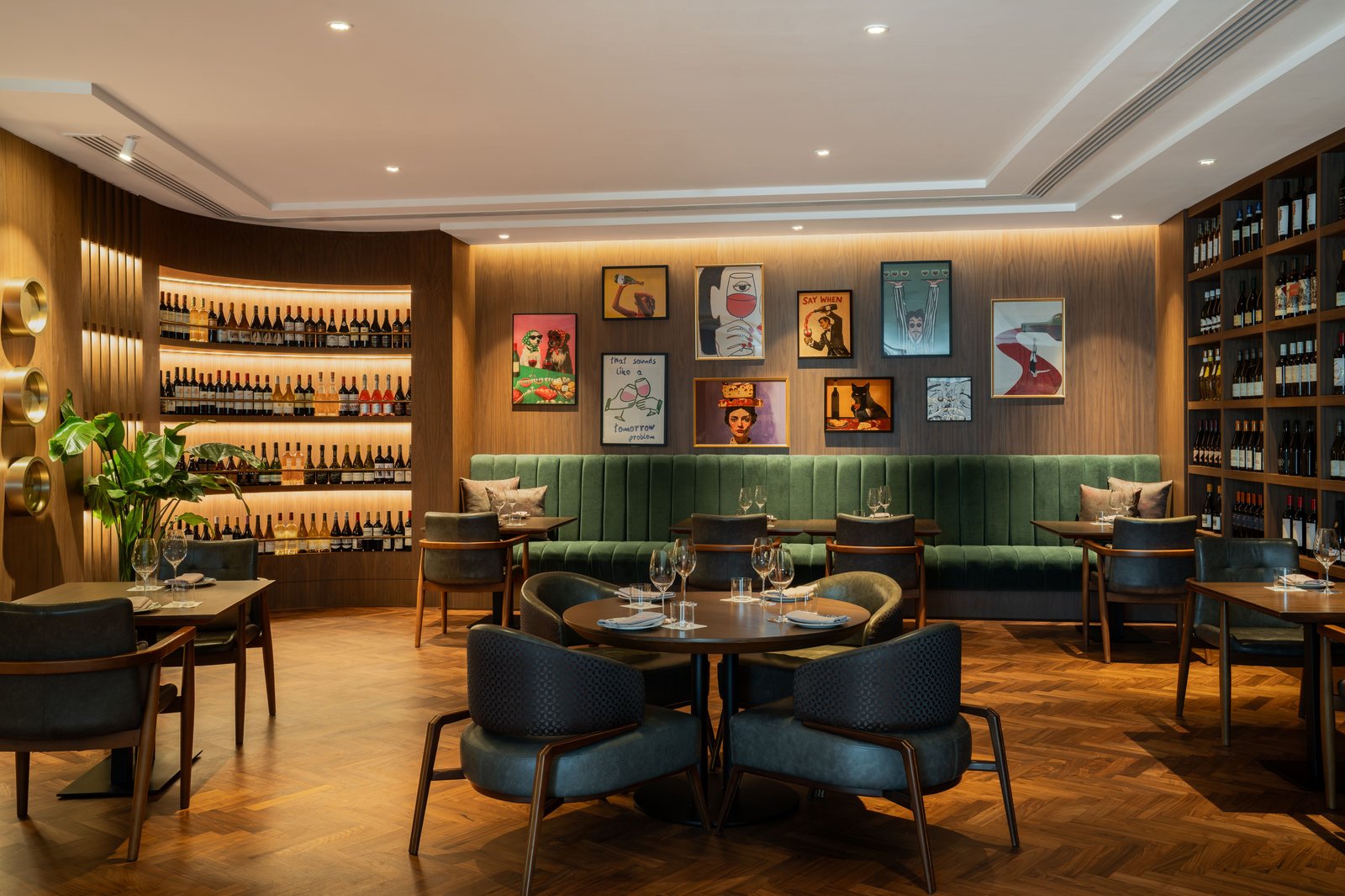 JW Marriott Marquis Hotel Dubai, at the table