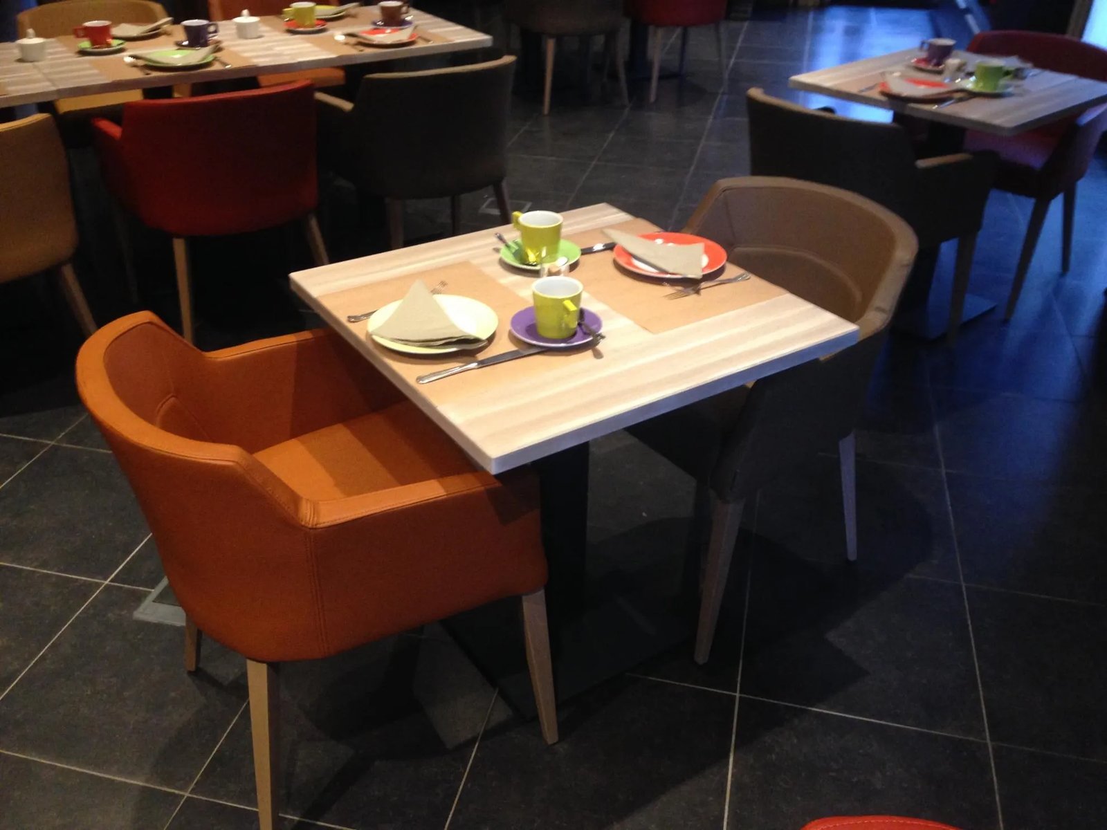 The Originals Relais Hostellerie du Peiffeschof / Le ZINC à Arlon, at the table
