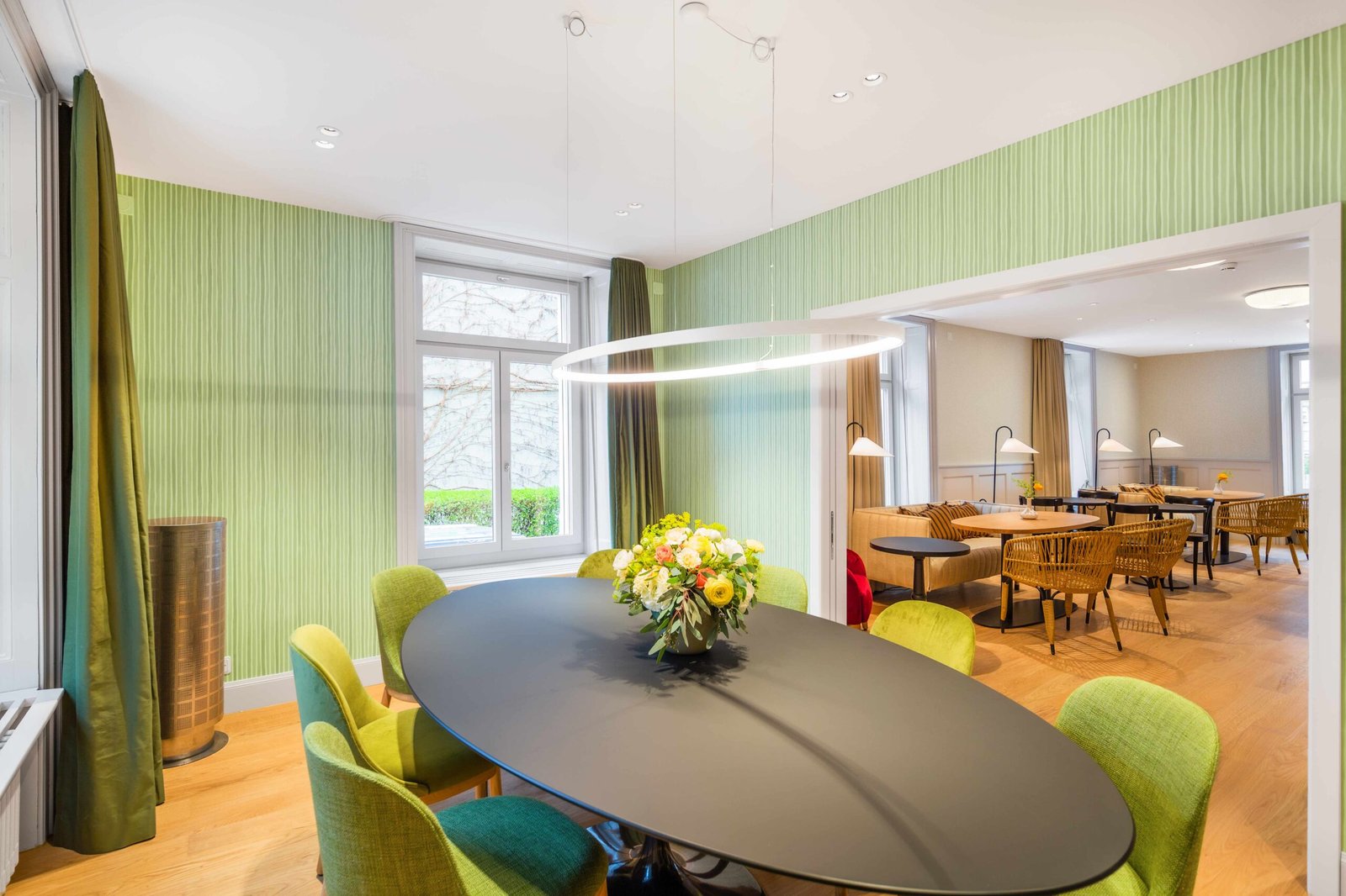 Alma Hotel - Boutique hideaway by the lake with rooftop and ladies-only wellness