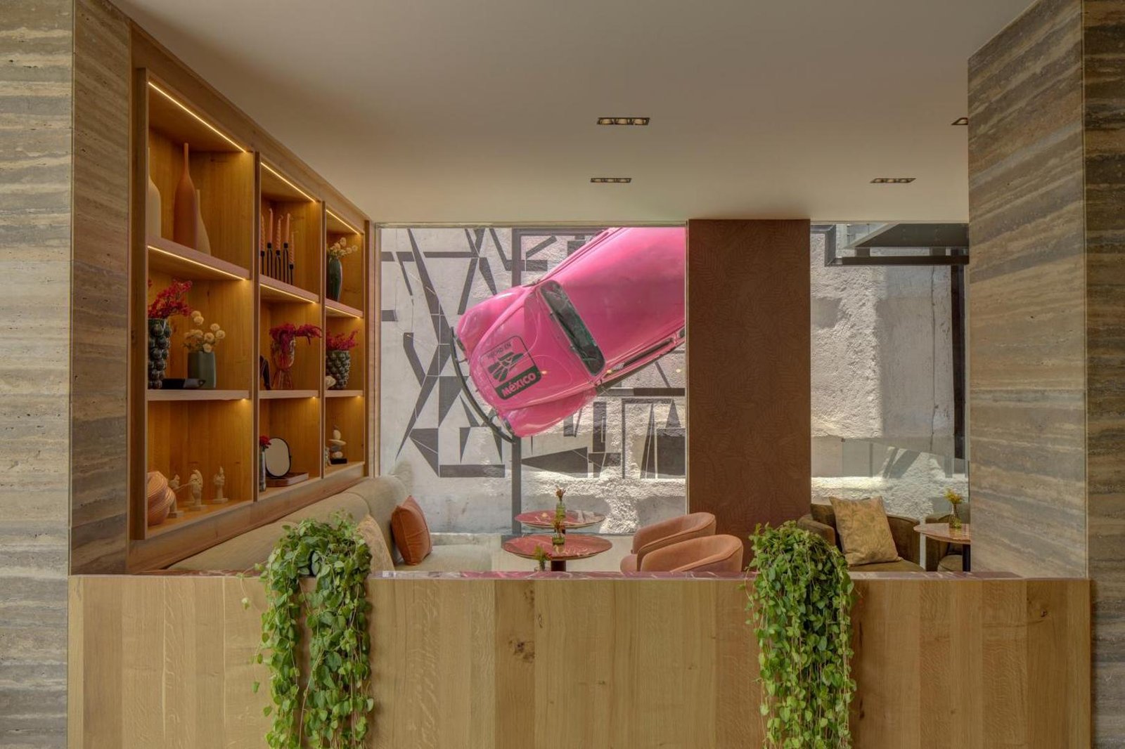 Ubicuo Hotel Cuauhtemoc — vibe