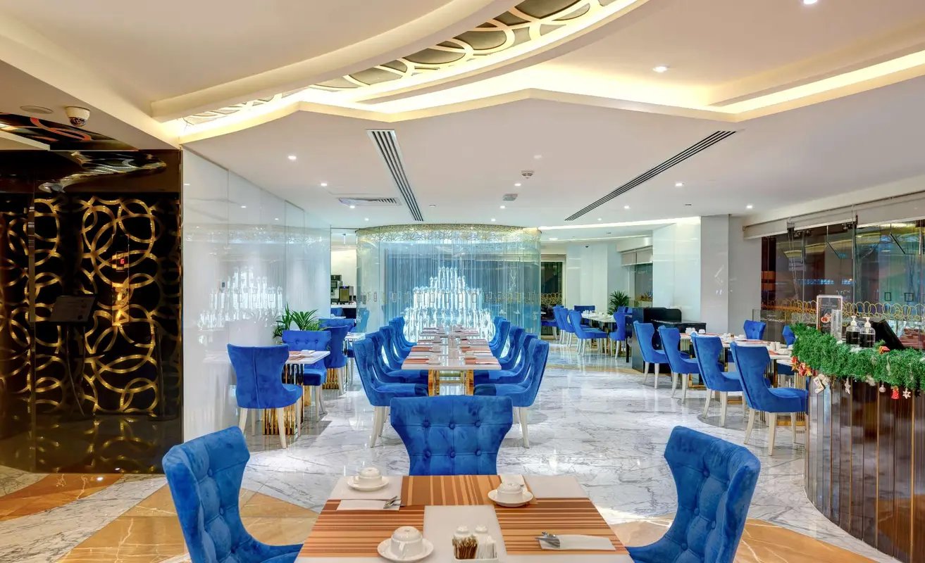 Gevora Hotel — eat & drink