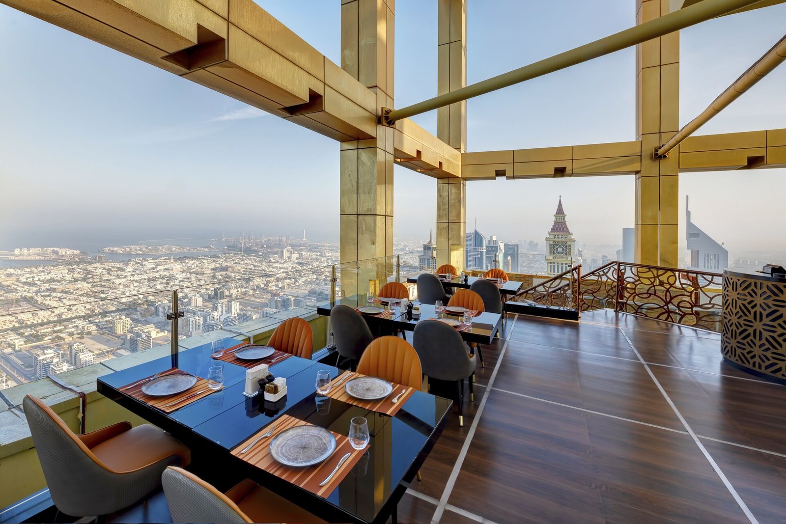 Gevora Hotel, at the table