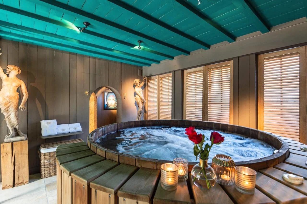 The Secret Garden Luxury Suites, the spa