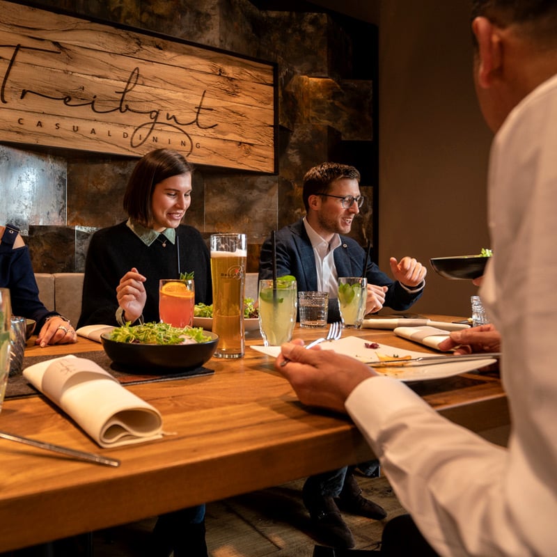 LAGO hotel&restaurant, treibgut restaurant & bar