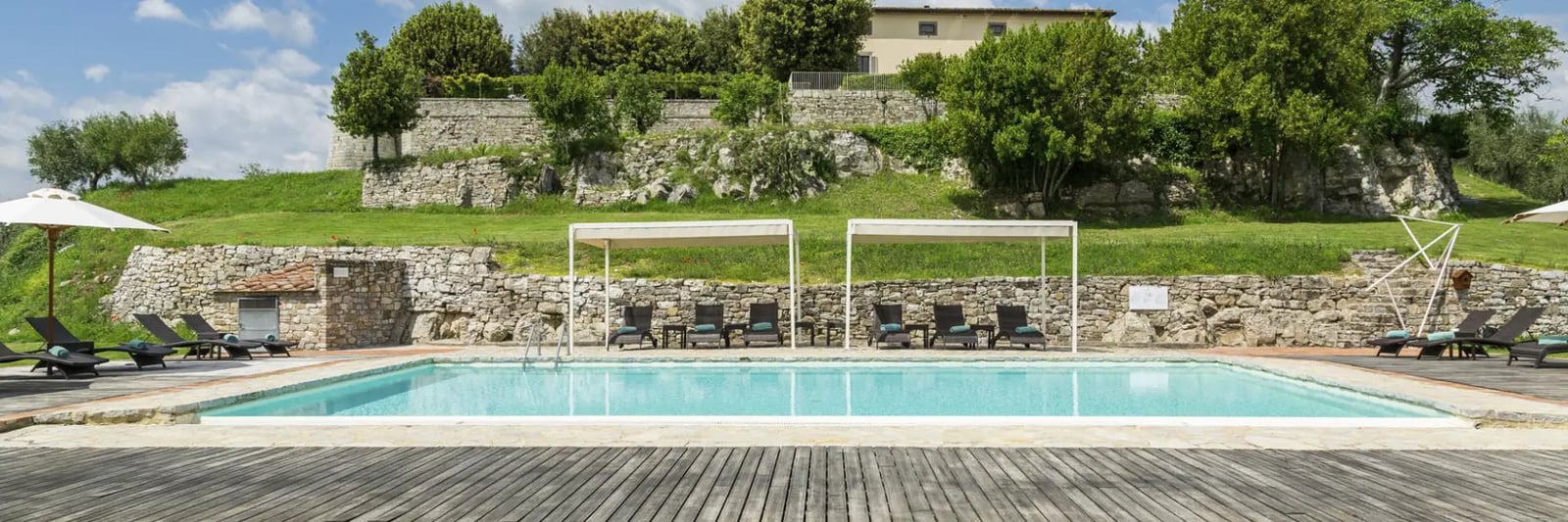 Castello la Leccia, the pool