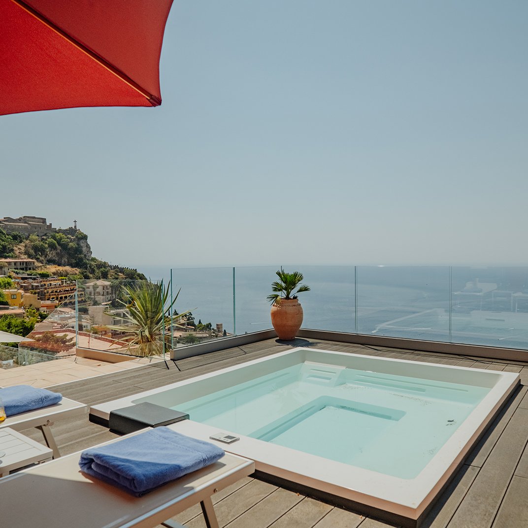 Taormina Hotel Villa Ducale, the plunge pool