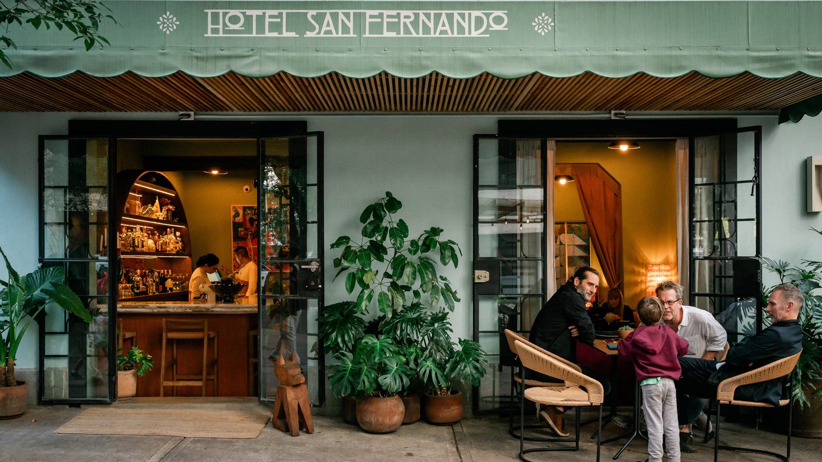 Hotel San Fernando — vibe