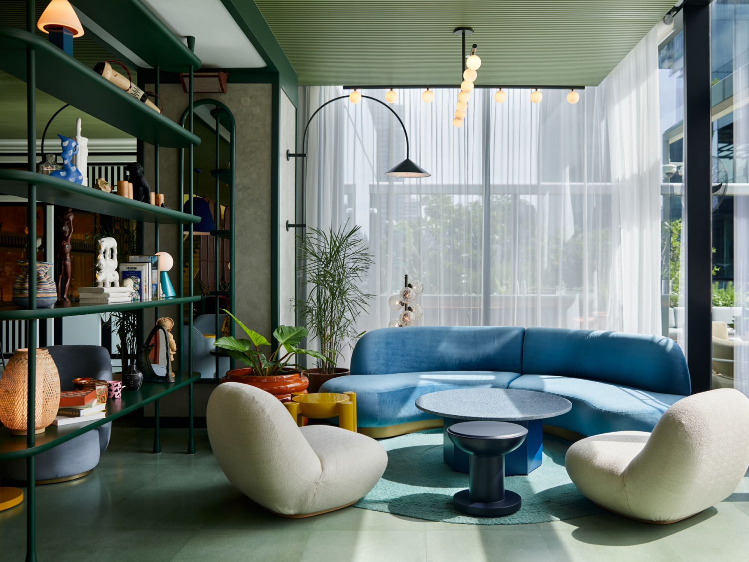 The Standard Mahanakhon — vibe