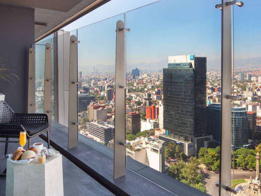 Sofitel Mexico City Reforma — eat & drink