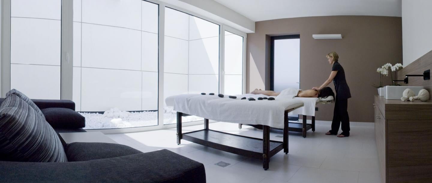 Carbon Hotel, the spa
