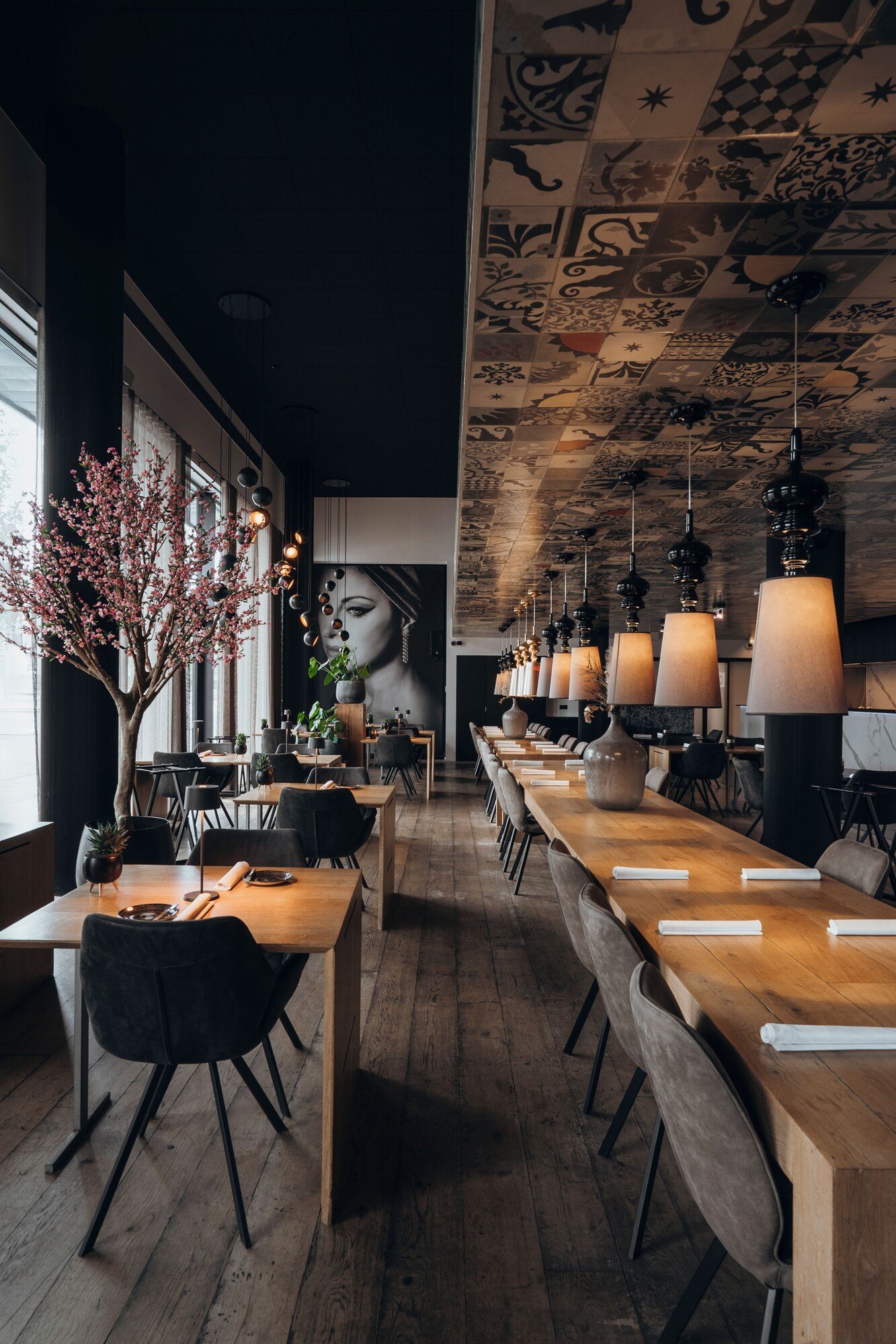 Carbon Hotel