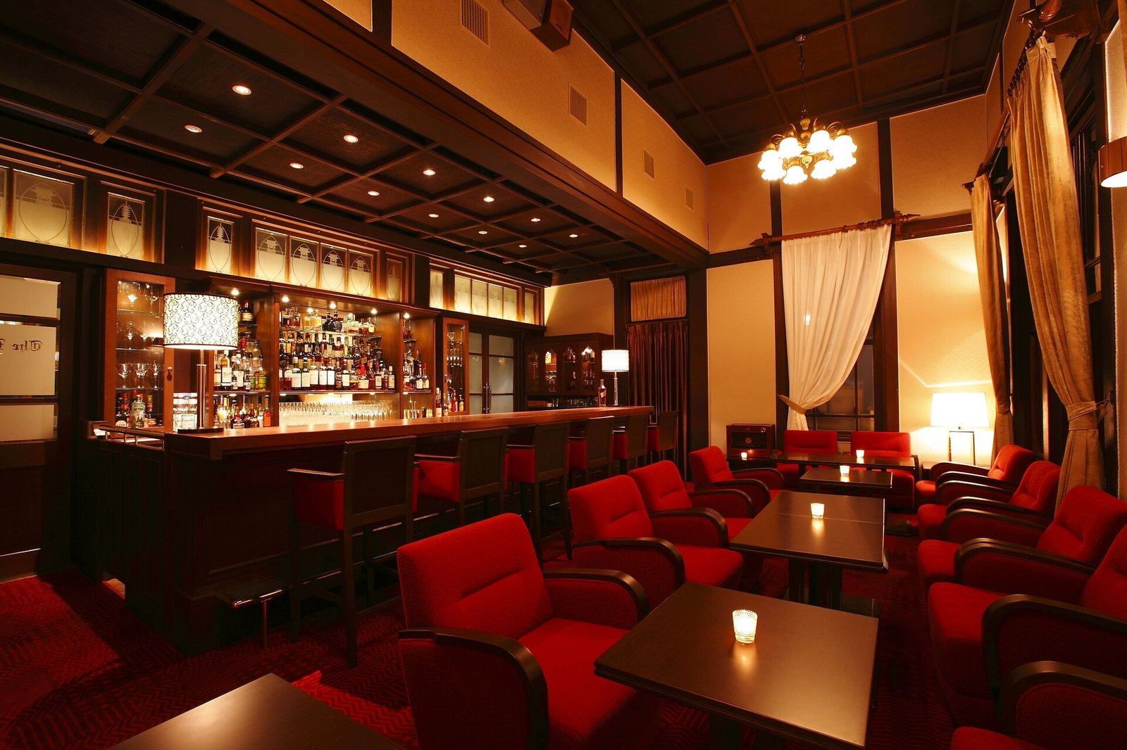 Nara Hotel, the bar
