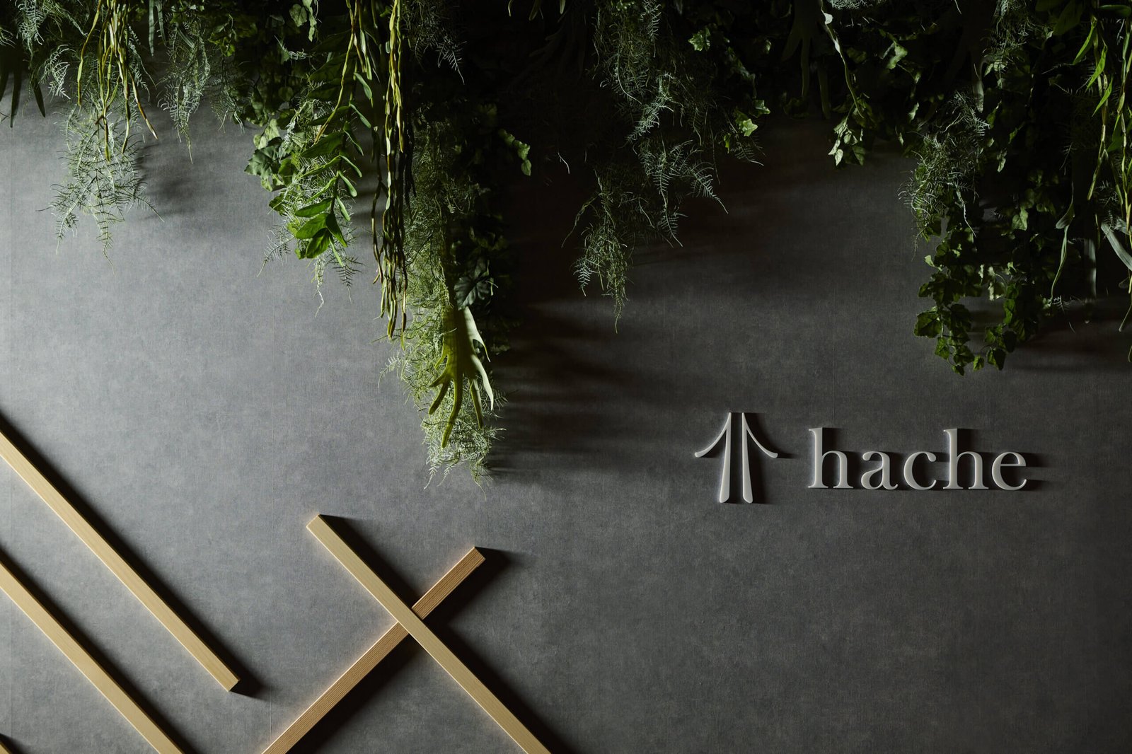 Cross Hotel Sapporo, hache
