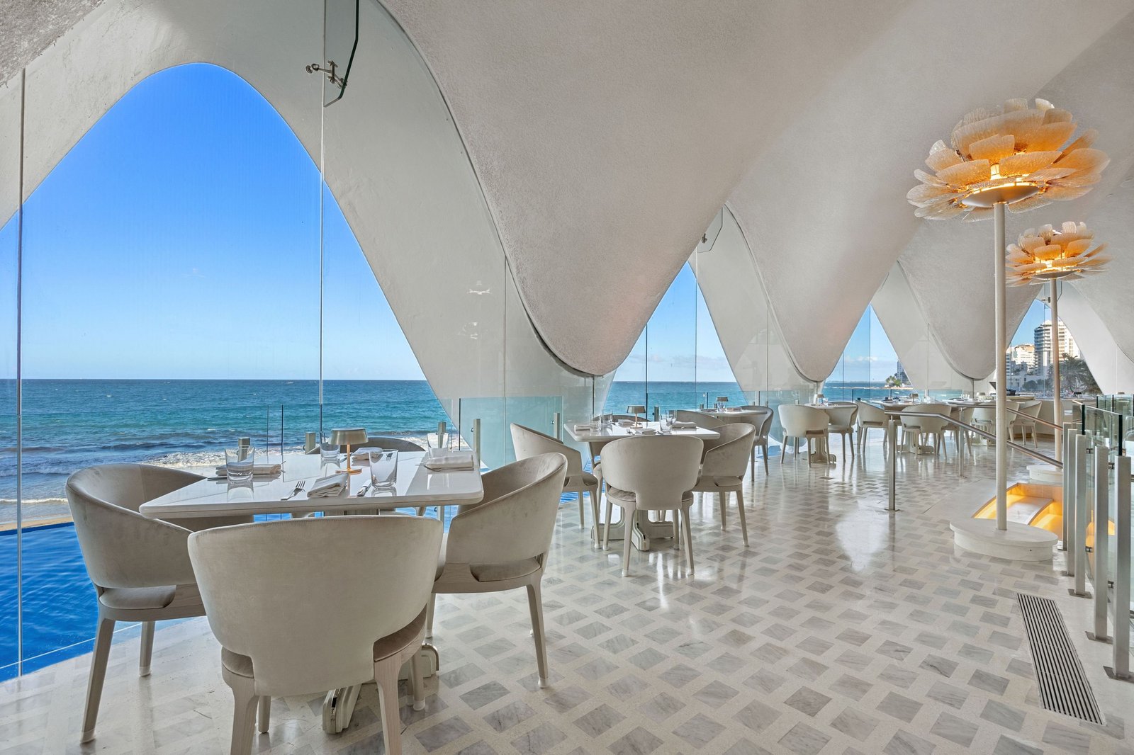 La Concha Resort, Puerto Rico, Autograph Collection, at the table