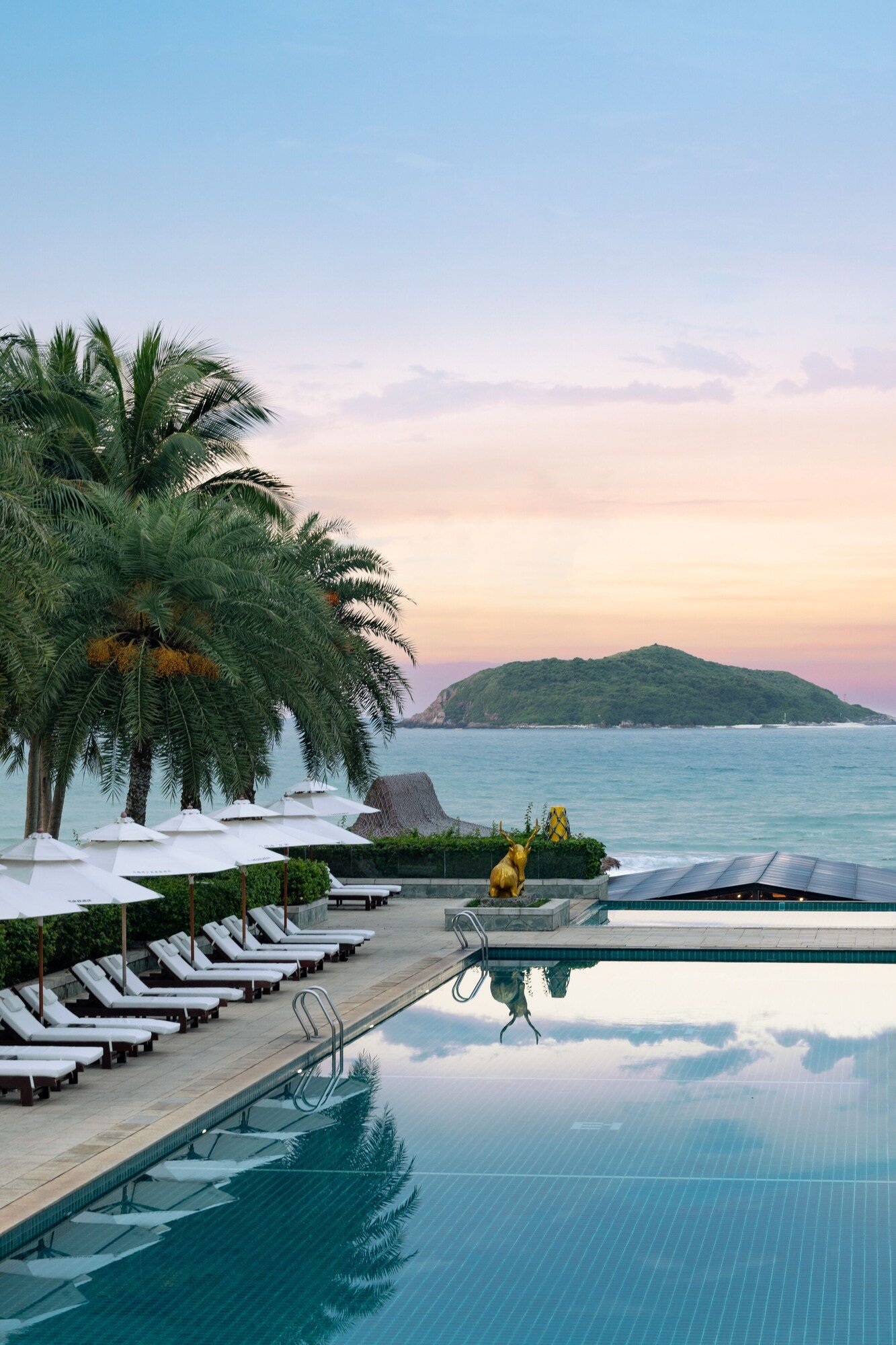 Le Meridien Shimei Bay Beach