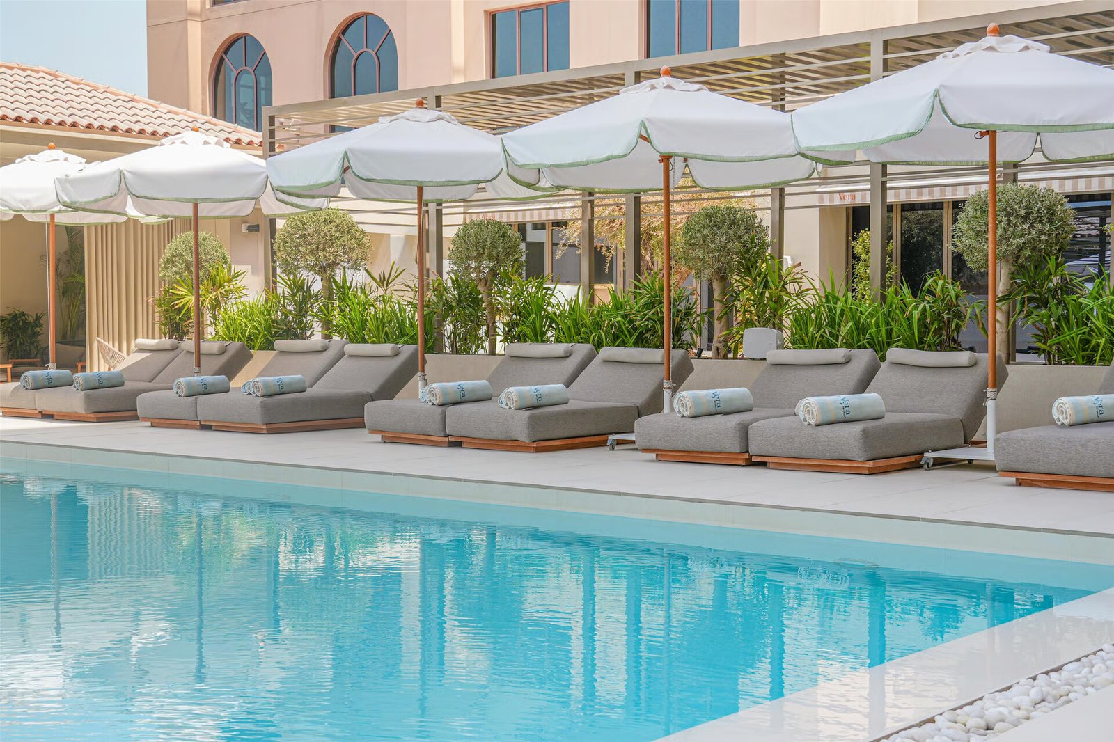 Kempinski Hotel Mall of the Emirates — eat & drink