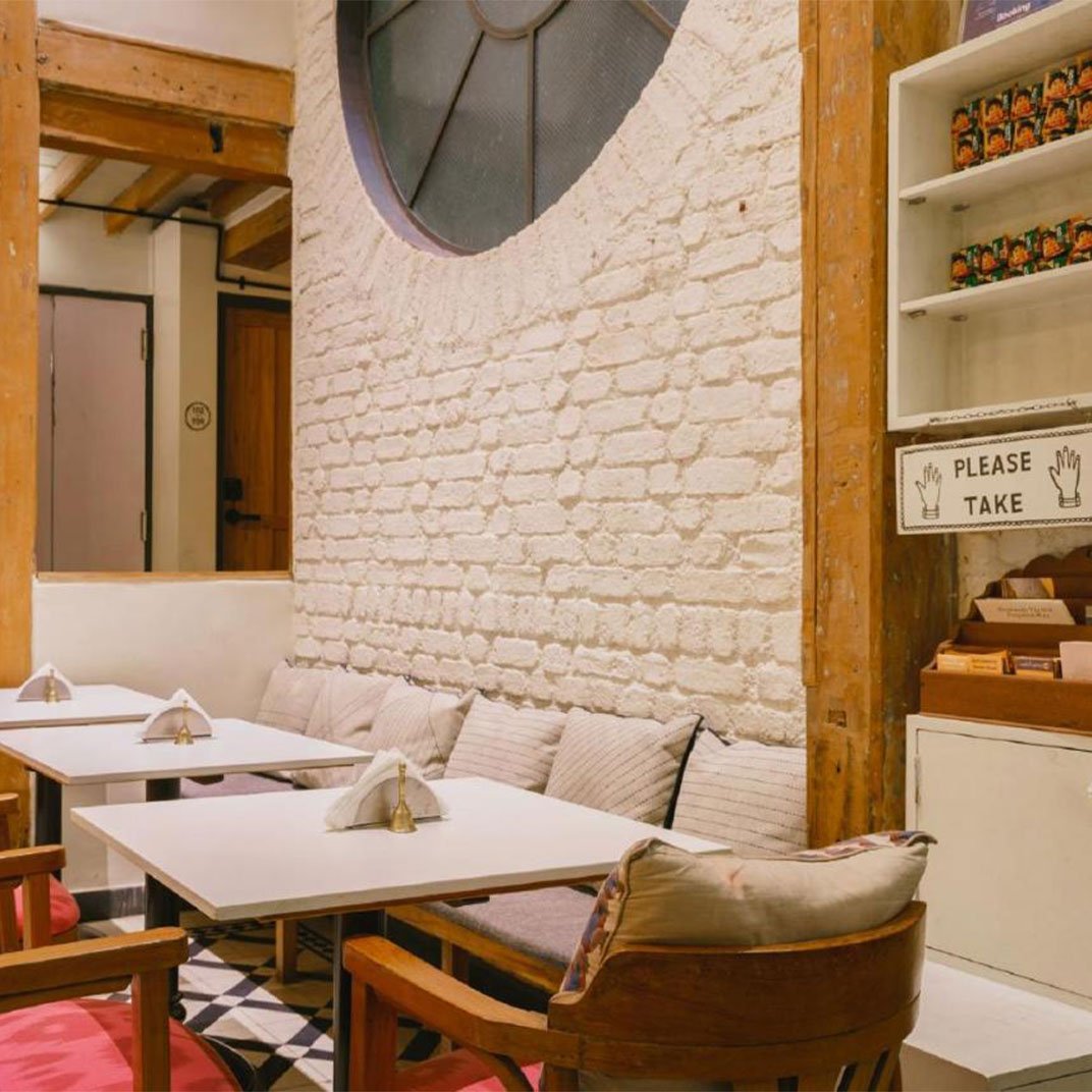 Abode Bombay, the abode room